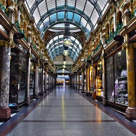 Stylish 2bedroom Flat - Centre - Near Station Apartamento